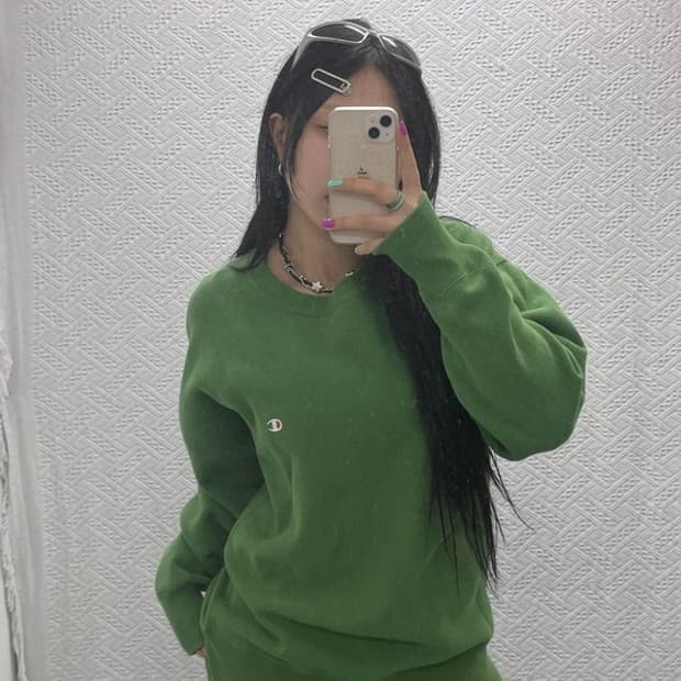 챔피온 리버스위브 말차 기모 맨투맨 스웻셔츠  L C06840