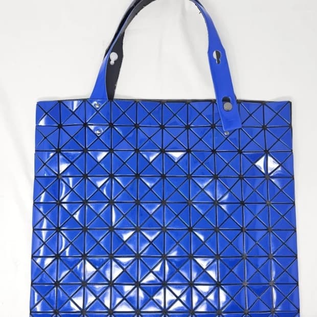 바오바오 이세이 미야케 블루 토트백
