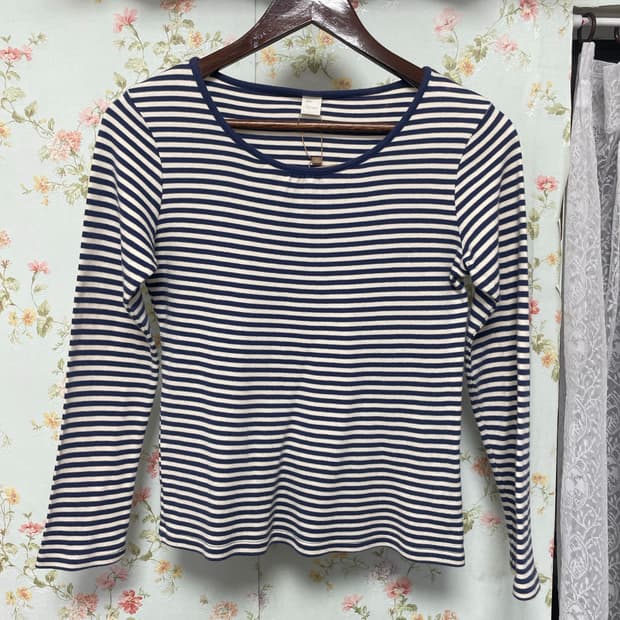 스트라이프 세미크롭 롱슬리브