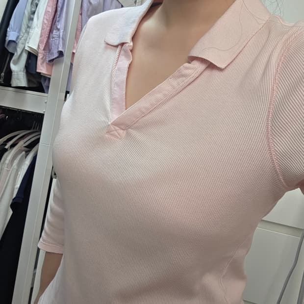 🩷타미힐피거 딸기우유색 희귀 7부 반팔티 팝니다