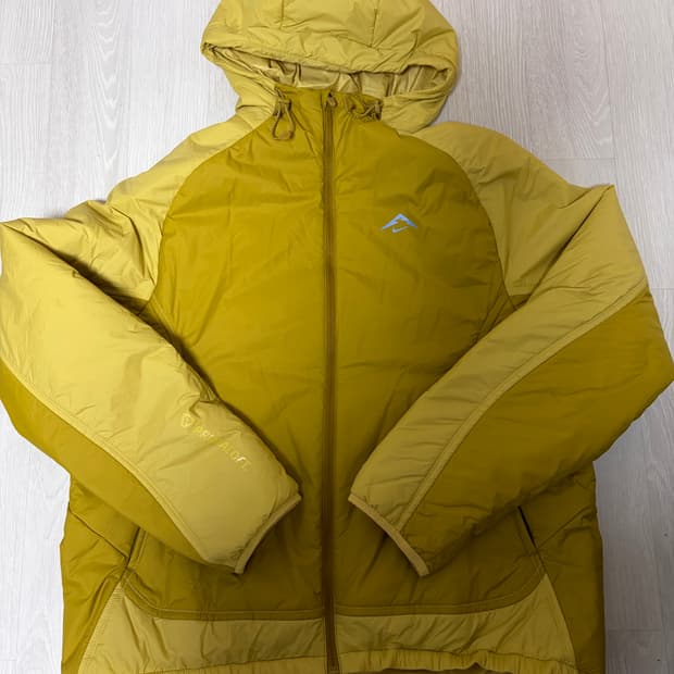 나이키 트레일 프리마로프트 러닝 자켓