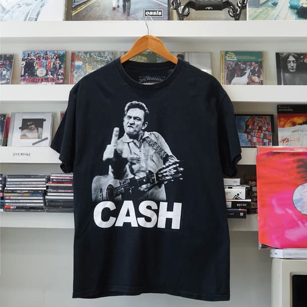 JOHNNY CASH