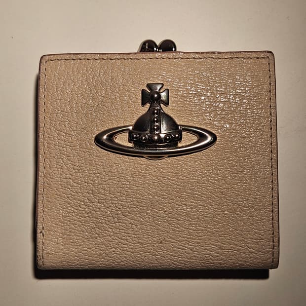 비비안웨스트우드 반지갑 핑크 판매