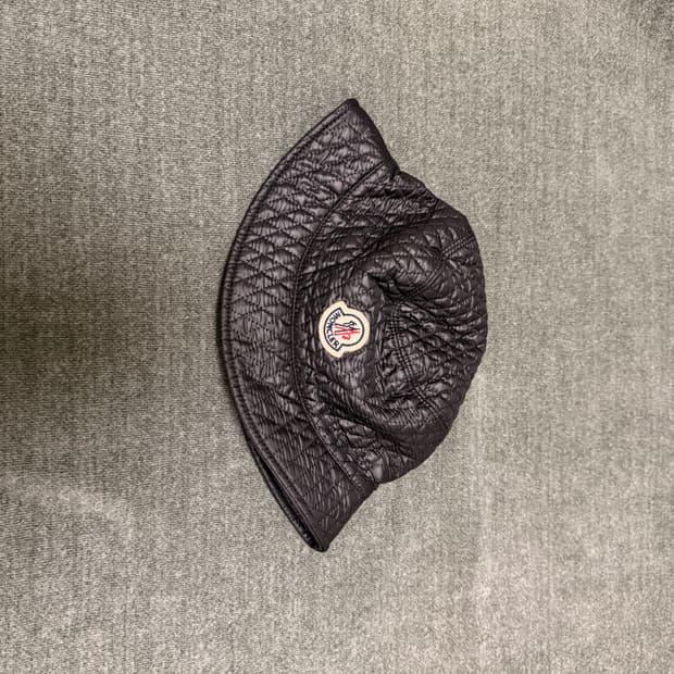 몽클레르 버킷햇