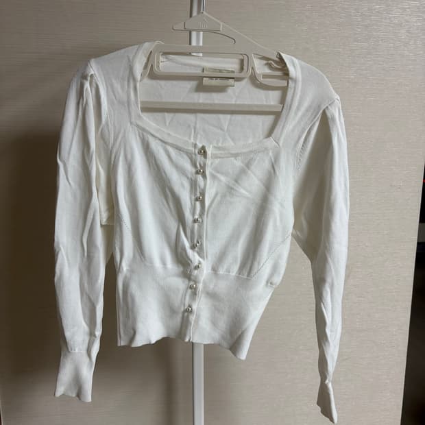HAE BY HAEKIM square neck cardigan