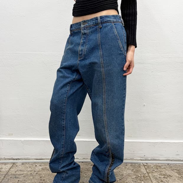 와이프로젝트 2020F/W 버튼 디테일 데님 팬츠