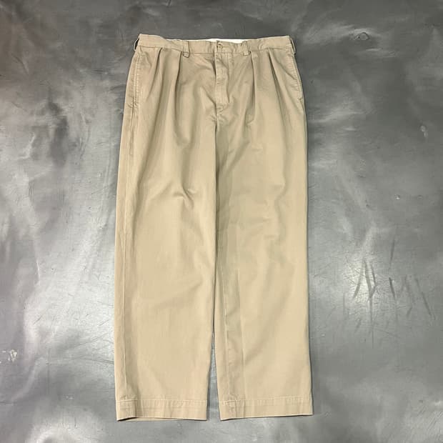  폴로랄프로렌 투턱 치노 팬츠 y14836