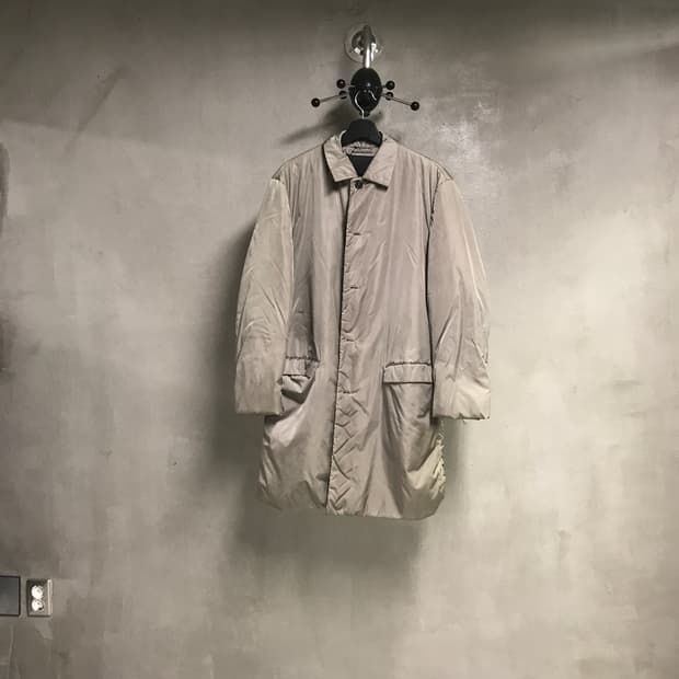 프라다 패딩 코트 -