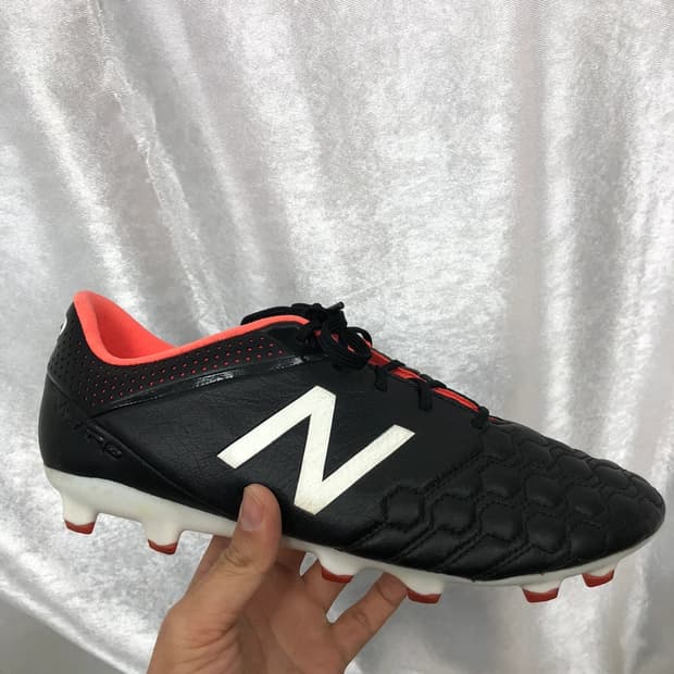 뉴발란스 비자로 프로 가죽 축구화 사이즈280 