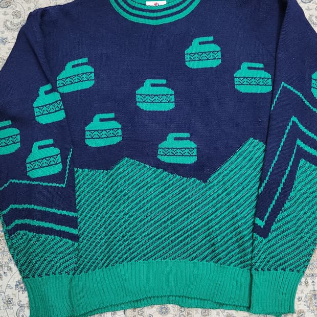 90s ALL 캐나다 빈티지 컬링 패턴 니트 M (크게나옴)