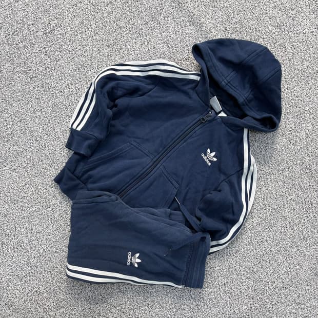 95 아디다스 키즈 트레이닝 셋업 0323J