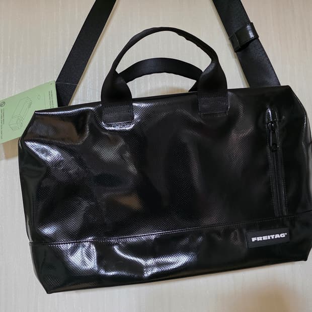 프라이탁 로이 올블랙 올검 블랙 