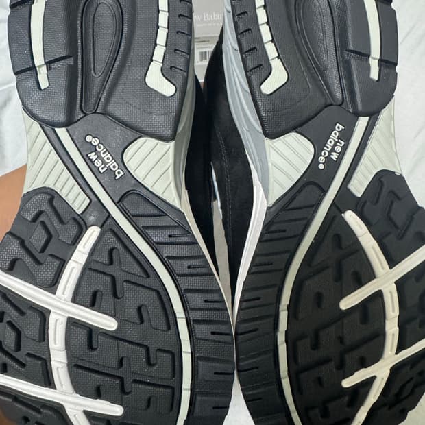 993 블랙(275) 새제품