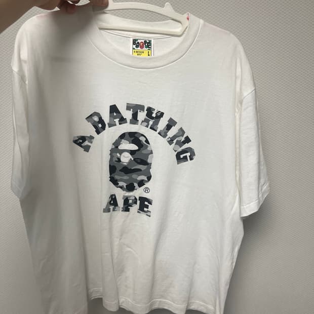 베이프 반팔 L 새상품급