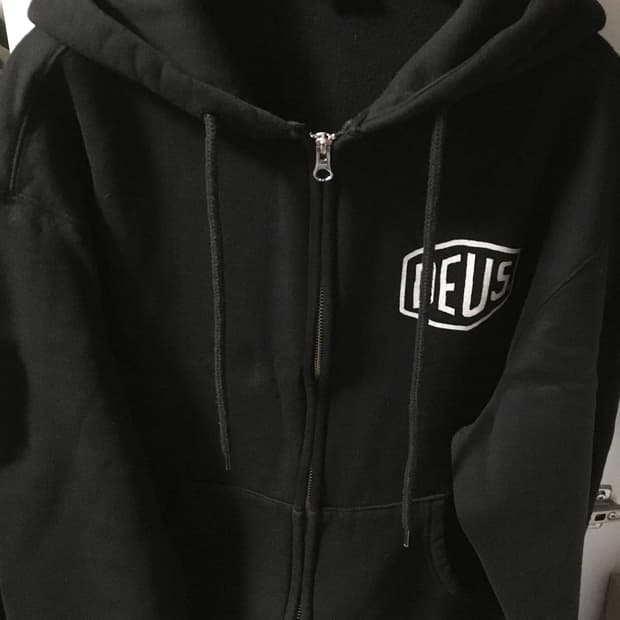 데우스 엑스마키나 후드집업 L