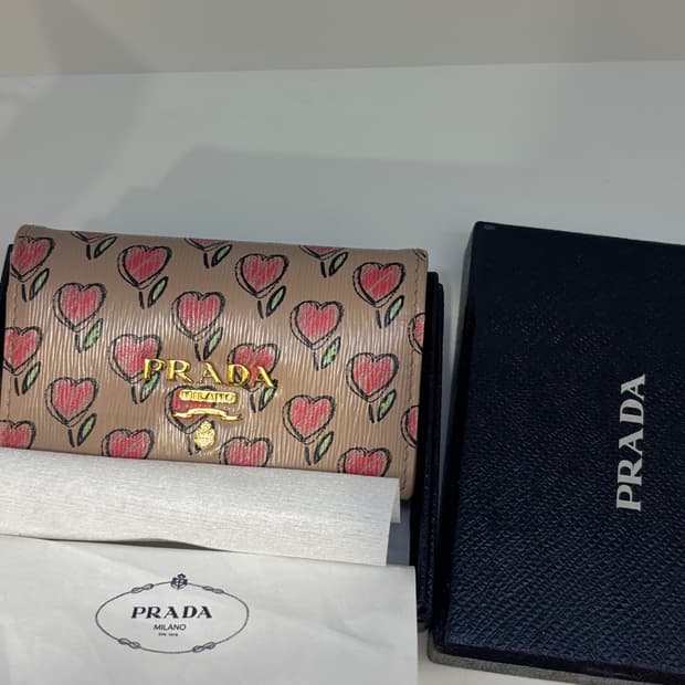 프라다 패턴 카드지갑 (수수료X)