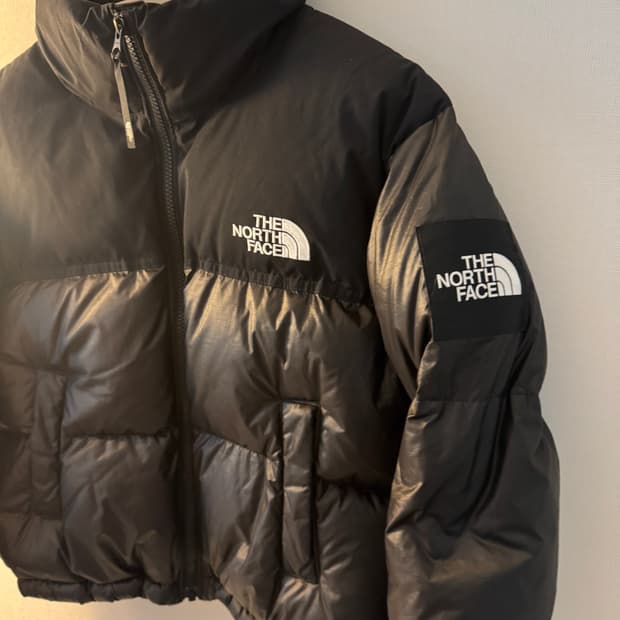 노스페이스 패딩 유광 크롭 눕시