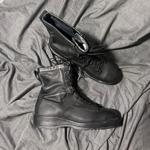 Wellco Navy Safety Flight Deck Boots