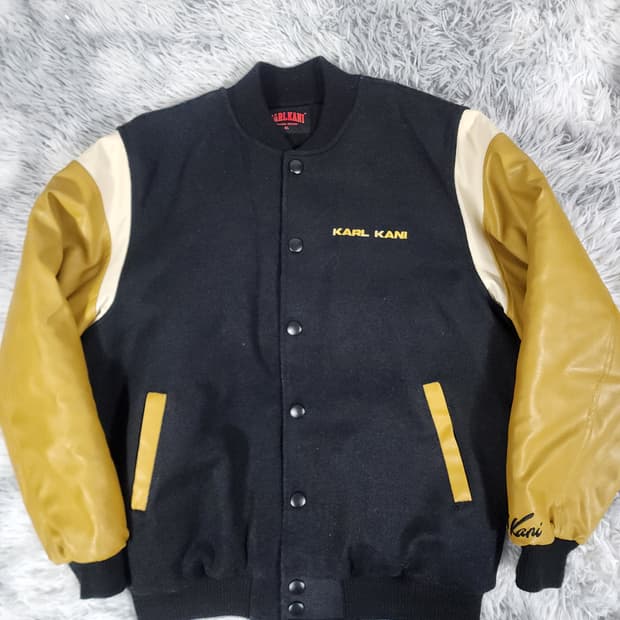 칼카니 블랙/골드 스타디움 자켓