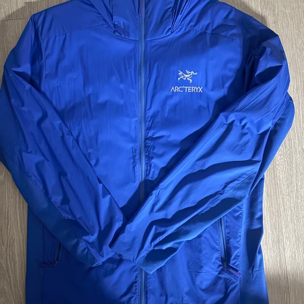 아크테릭스 아톰 SL 후디 M 사이즈 새상품급 택o