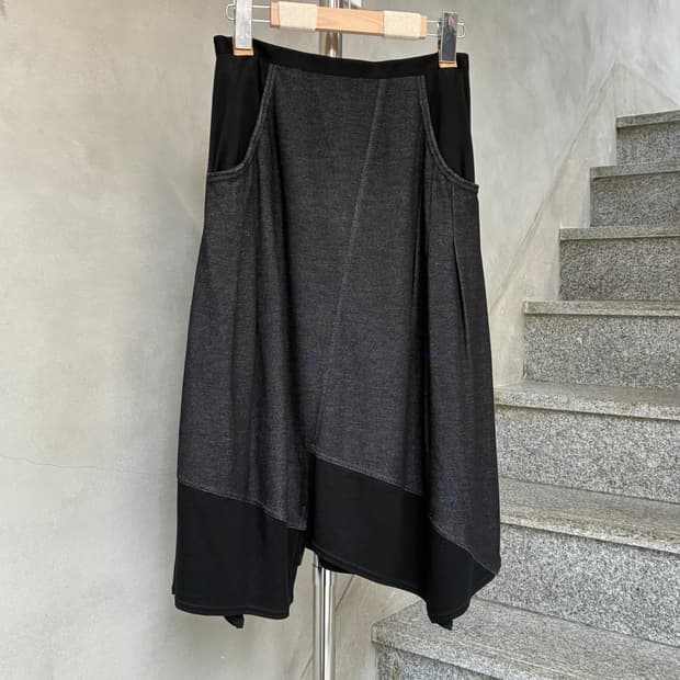 센소유니코 t.b 비대칭 스커트