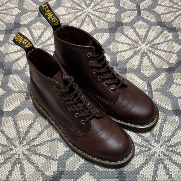 (280) 닥터마틴 101 6홀 크레이지 홀스 부츠 가우초