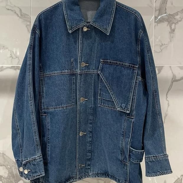 [Solid Homme] 포켓 디테일 데님 셔츠 S213SH03427L
