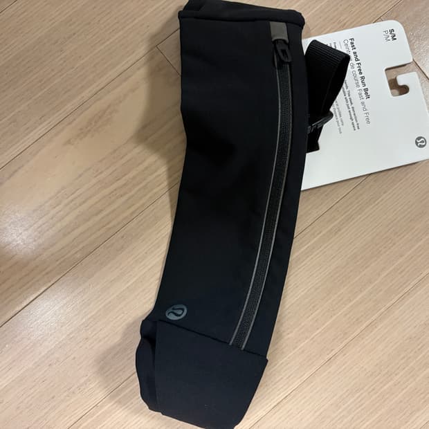 룰루레몬 Fast and Free 러닝 벨트 S/M 블랙 새상품