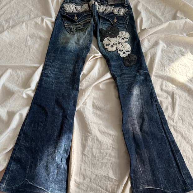 레드페퍼 해골 로우라이즈 부츠컷 데님