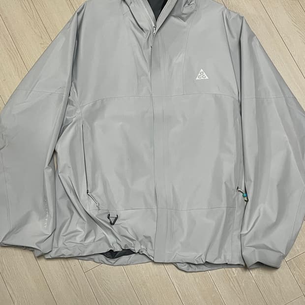 나이키 acg 바람막이 포톤 더스트 아시아 XL