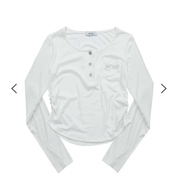 애즈온 포키 포켓 화이트 티셔츠