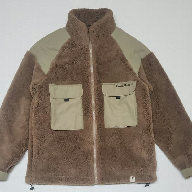 데우스 엑스 마키나 브라운 후리스(XL)