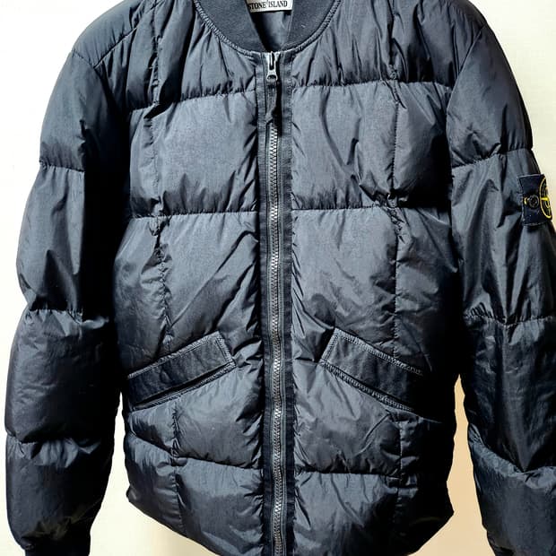 스톤아일랜드 크링클랩스 다운 패딩