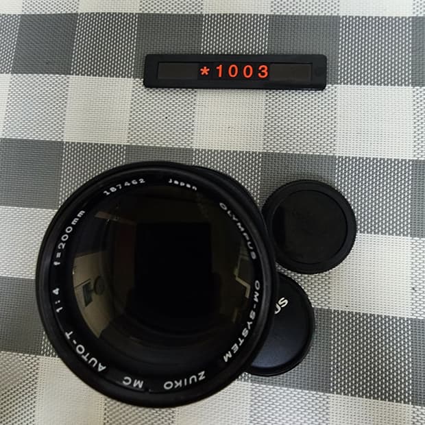 올림푸스 OM 마운트 주이코 200mm 줌렌즈