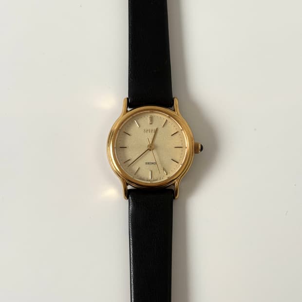 1990s Spirit Pearl Dial Ladies Quartz