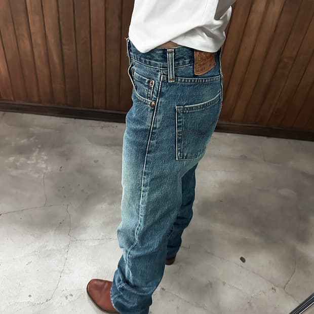 LEVI'S 502 blue jean