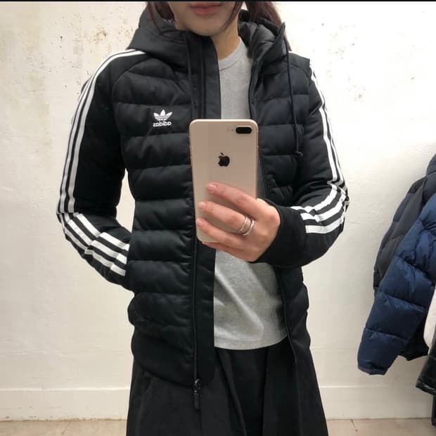 아디다스 딱붙핏 경량 패딩