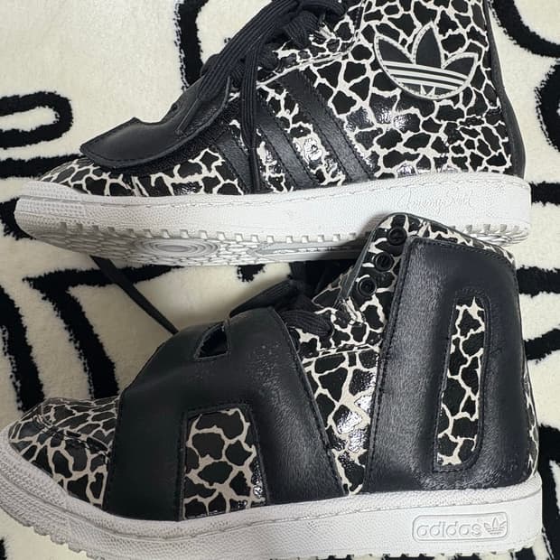 아디다스 제레미스캇