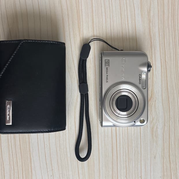 카시오 EX-Z1200 실버 CASIO EXILIM 디카 디지털카메라