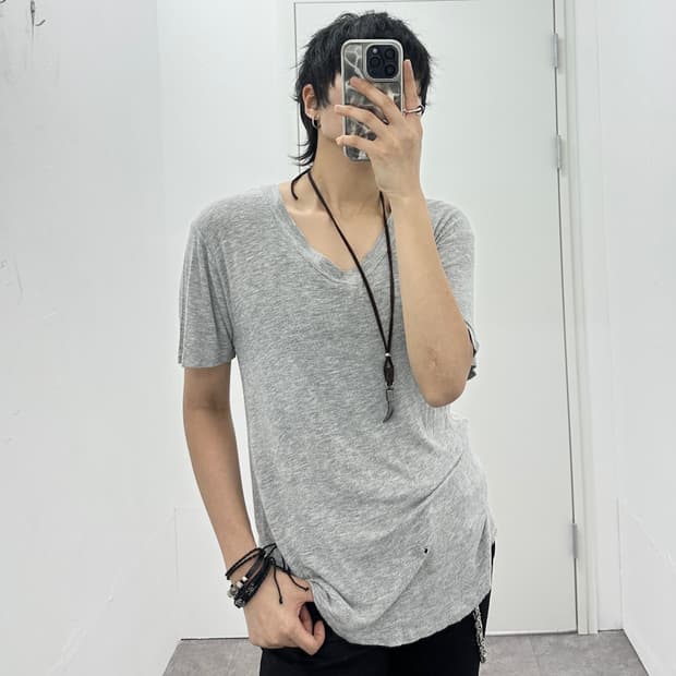 NONE vintage v neck tee