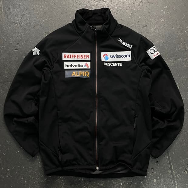 100 데상트 아우디 기모 자켓