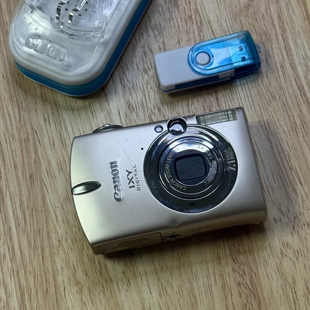 캐논 ixus 750 아일릿 원희 디카 canon 익서스 750