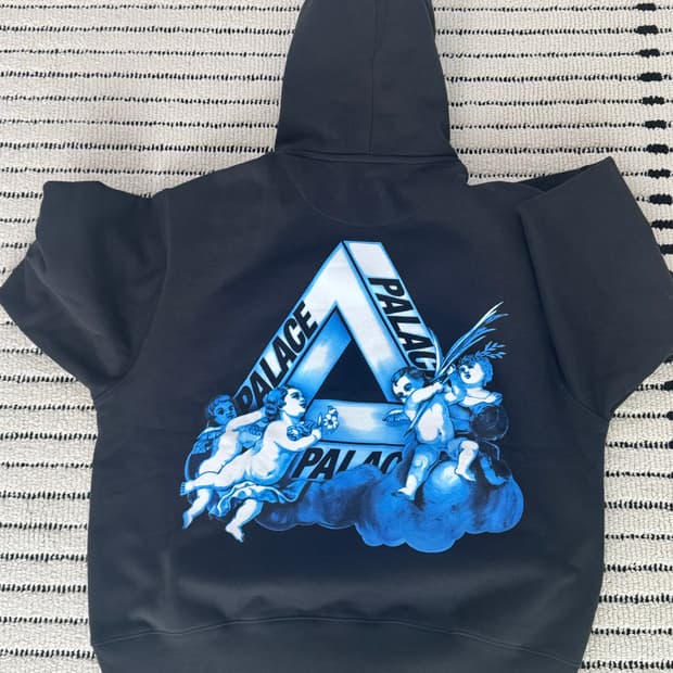 [XL] 팔라스 트라이 엔젤릭 후드티 블랙