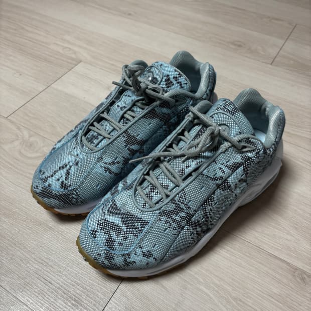 나이키 녹타 핫 스텝 에어 테라 라이트본 us7.5