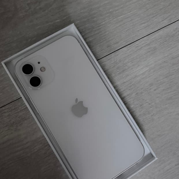 아이폰 12 화이트 128GB