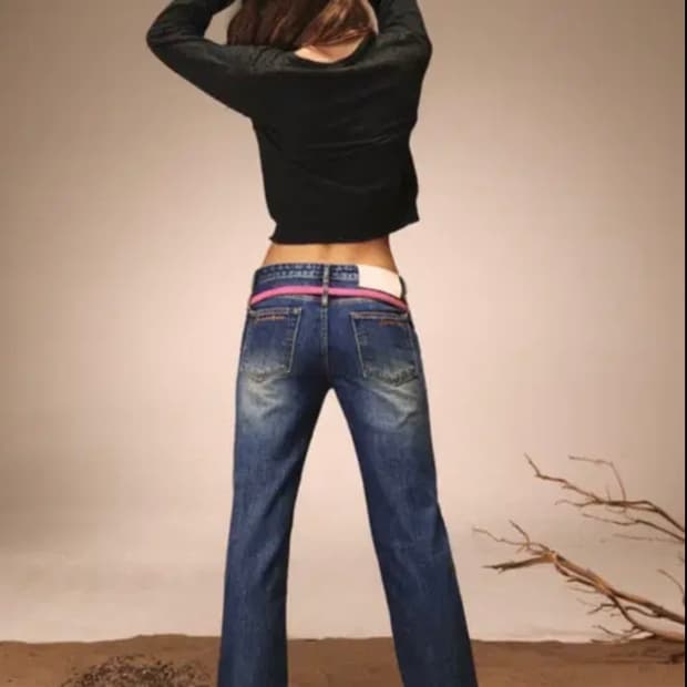 글로니 더블 벨티드 부츠컷 로우라이즈 데님진 