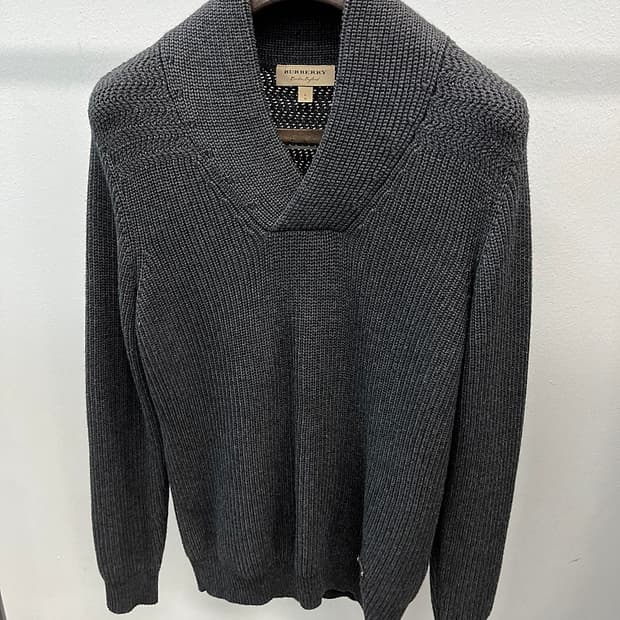 105) 버버리 숄넥 니트 스웨터 