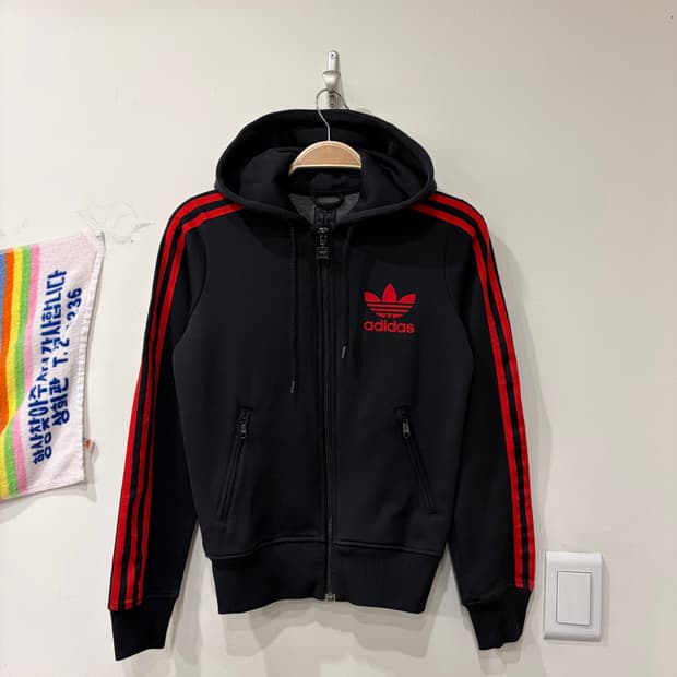 396. 아디다스 검빨 플락 져지