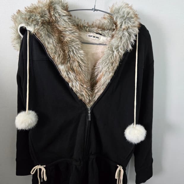 퍼 방울끈 아우터