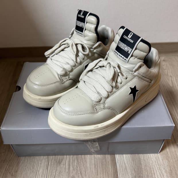 [275] 릭 오웬스 x 컨버스 터보 웨폰 로우 펠리칸